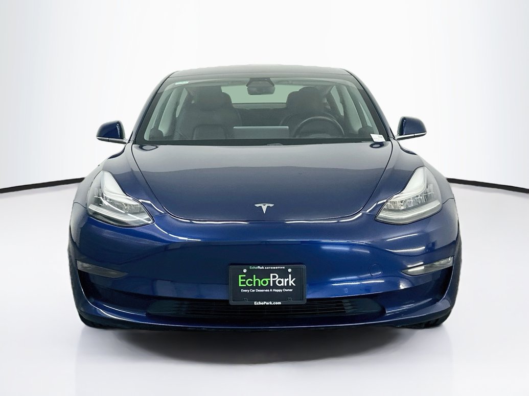 tesla model 3 2018 5YJ3E1EB0JF094494 image tesla model 3 2018 5YJ3E1EB0JF094494 image